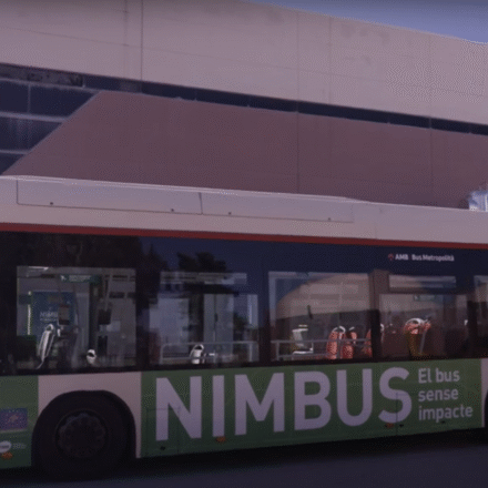 autobús metropolitano funcionando con biometano